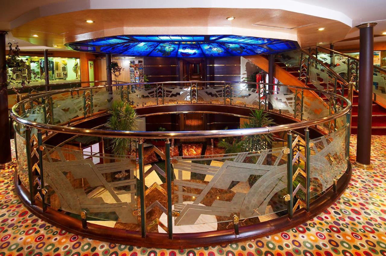 Nile Carnival Cruise 4Nt Lxr Thursday 3Nt Asw Monday ルクソール エクステリア 写真